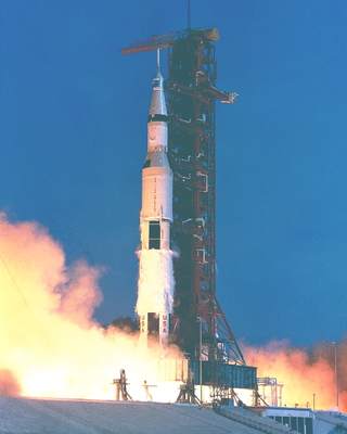 Start misji Apollo 11