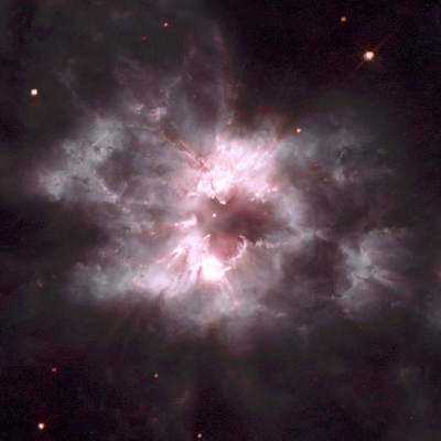 Unikalna mgławica planetarna NGC 2440