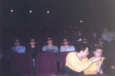 Uczestnicy seminarium astronomicznego w kinie IMAX