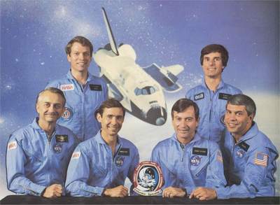 Załoga STS-9