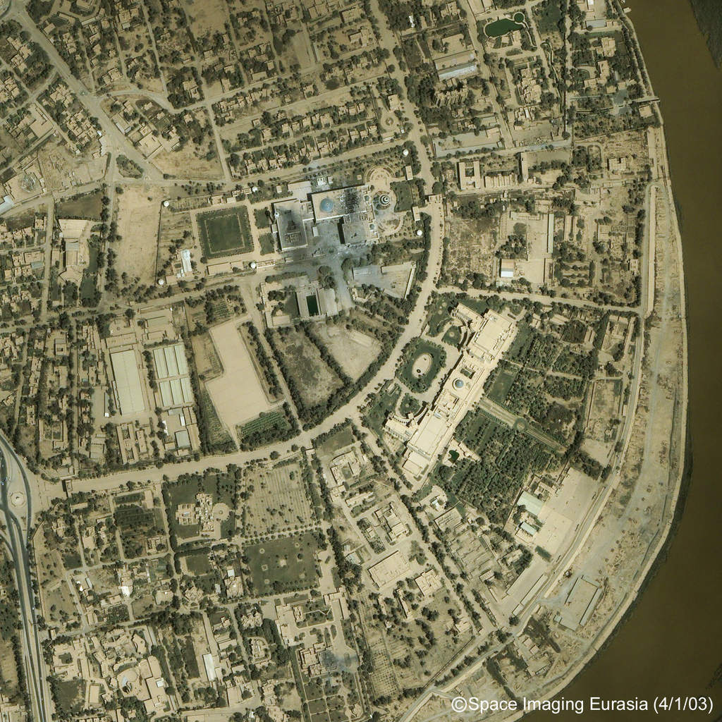 Bagdad: Zbombardowany Pałac Republikański
