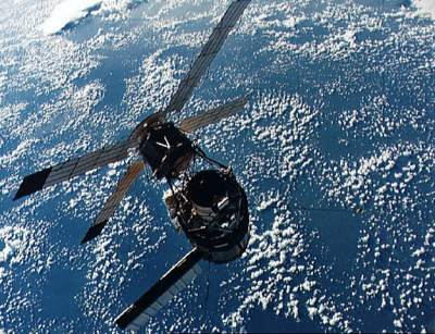 Skylab ponad Ziemią
