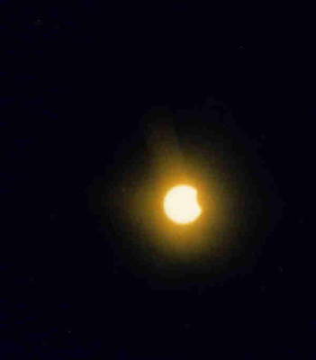 Zaćmienie Słońca przez filtr spawalniczy, 31 maja 2003 godzina 6:11