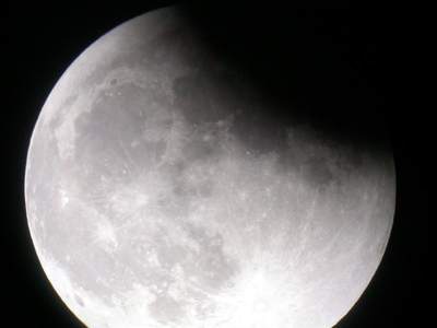 Księżyc 9 listopada 2003 podczas zaćmienia (VII)