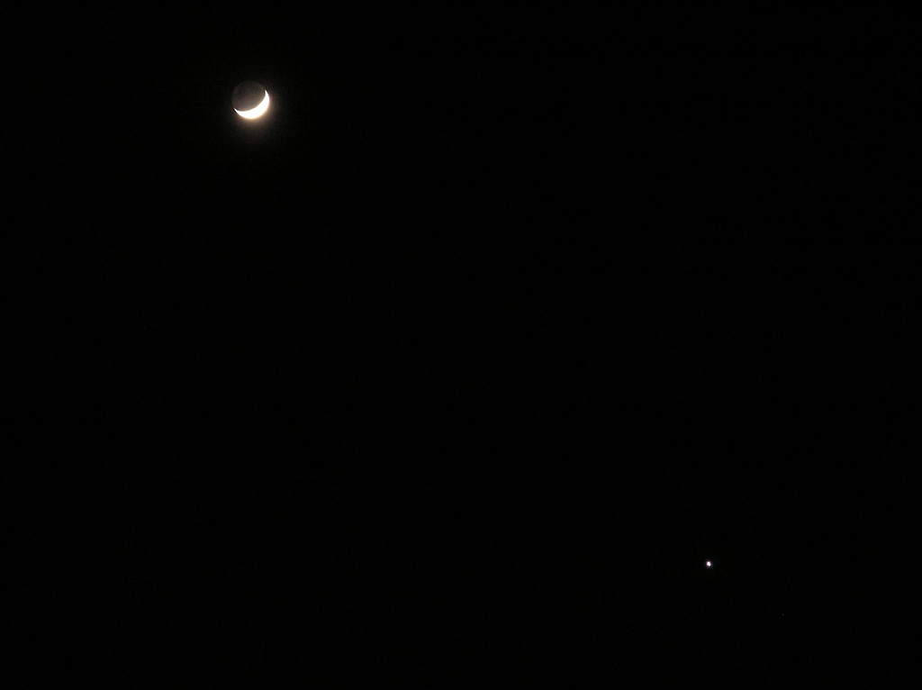 Księżyc i Wenus 24 stycznia 2004 (2)