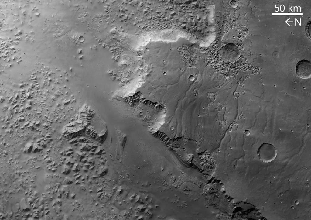 Eos Chasma w czerni i bieli