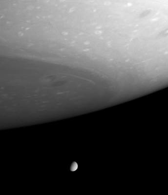 Saturn i Tetys