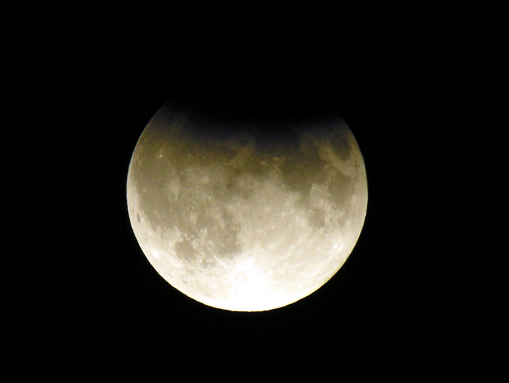 Zaćmienie Księżyca 7 września 2006 w Sandomierzu (I)