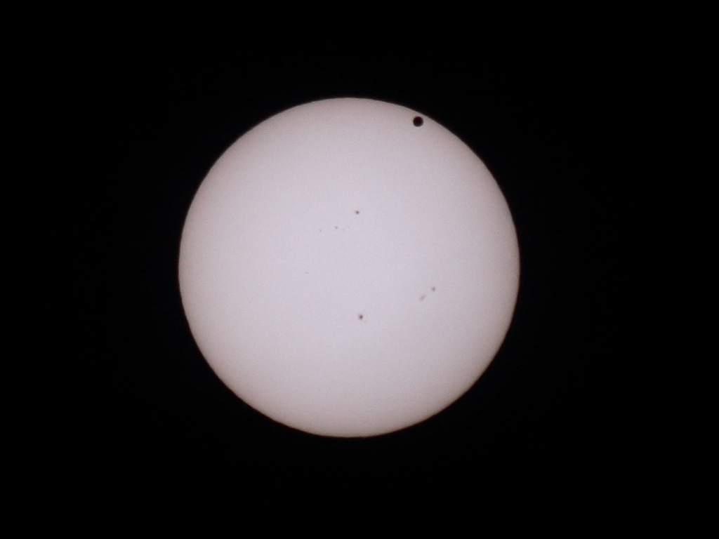 Przejście Wenus przed tarcza słoneczną (III)