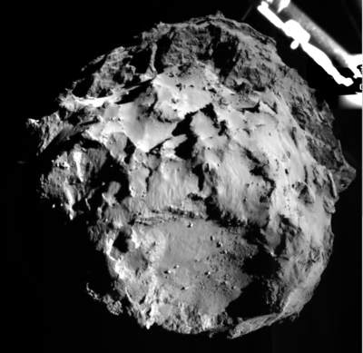 ROLIS fotografuje powierzchnię komety z 3 km