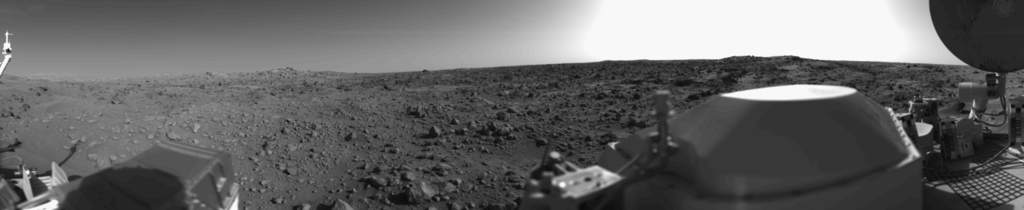 Jedno z pierwszych panoramicznych zdjęć powierzchni Marsa.