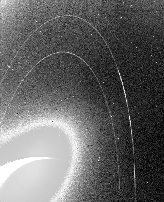 Voyager 2: fragment pierścieni Neptuna