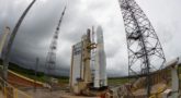 Rakieta Ariane 5 na platformie startowej