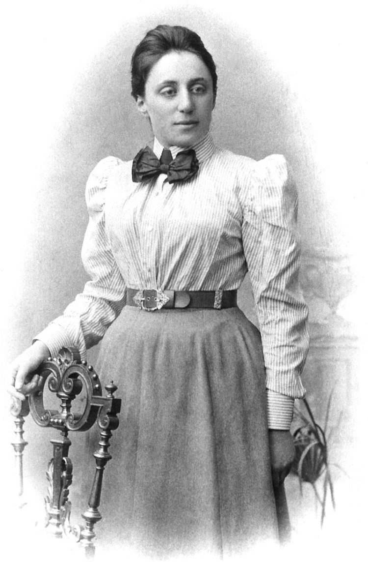 Urodziny Emmy Noether