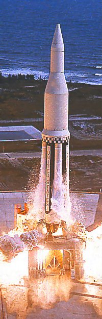 Startująca rakieta Saturn I