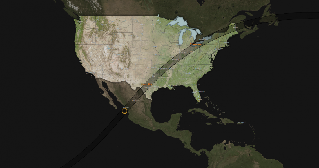 Mapa Stanów Zjednoczonych z widoczą trasą obserwacji zaćmienia.