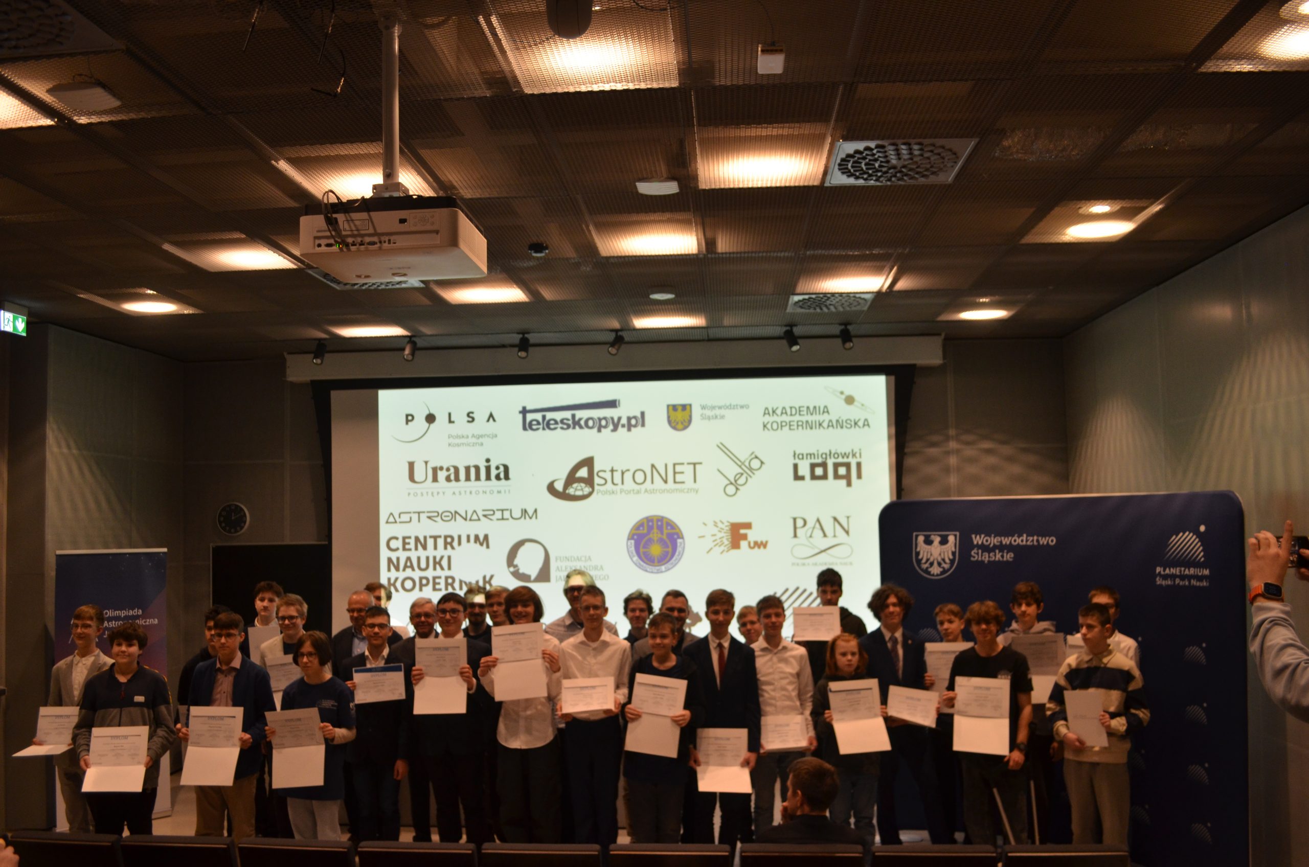 Znamy wyniki II Olimpiady Astronomicznej Juniorów