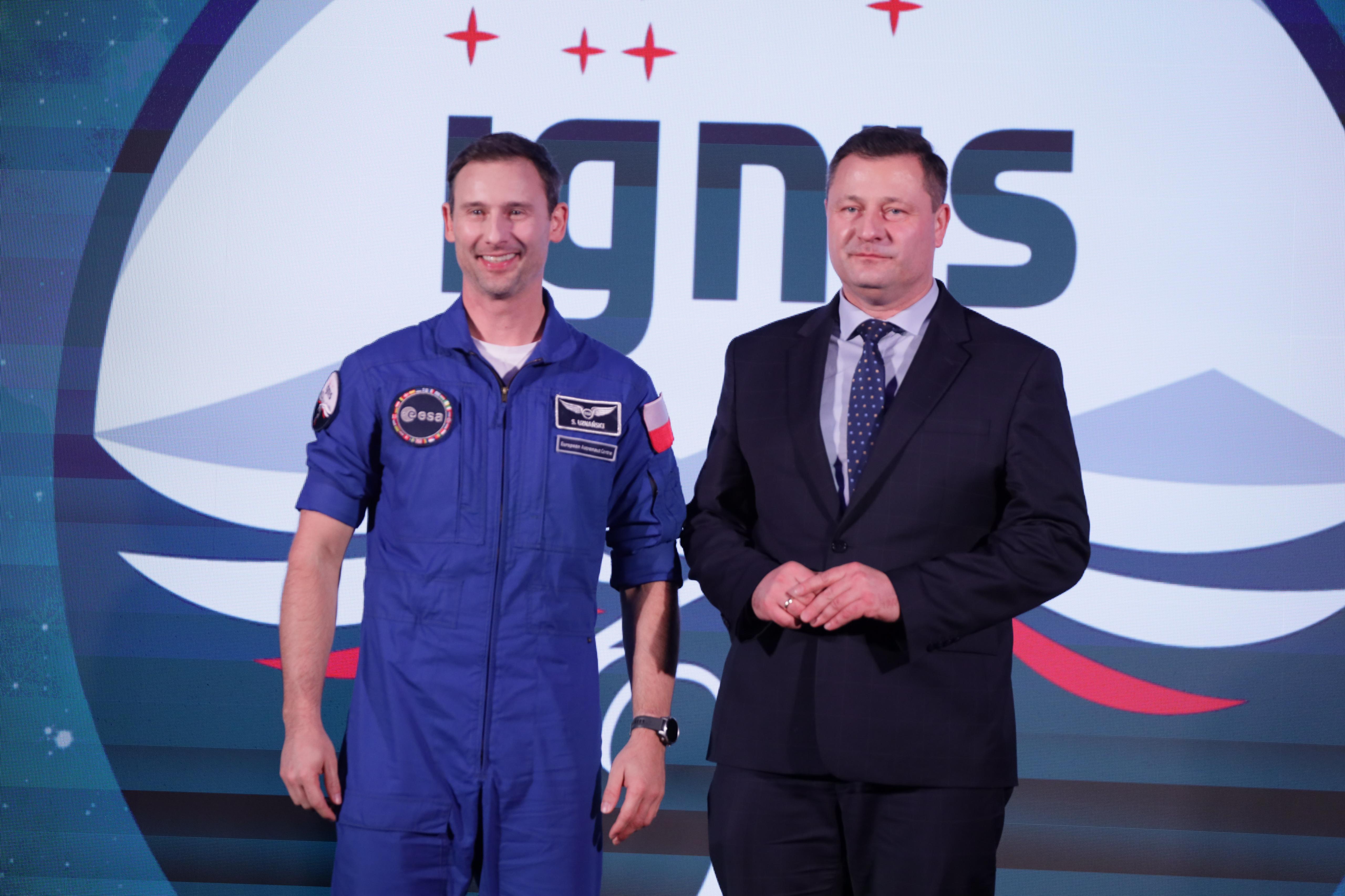 Kosmos okiem popularyzatora – wywiad z Karolem Wójcickim „Z Głową w Gwiazdach”