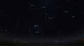 Fragment nieba widocznego podczas nocy z 12 na 13 sierpnia. Widoczne są linie gwiazdozbiorów na północnym wschodzie oraz radiant roju Perseidów w gwiazdozbiorze Perseusza.