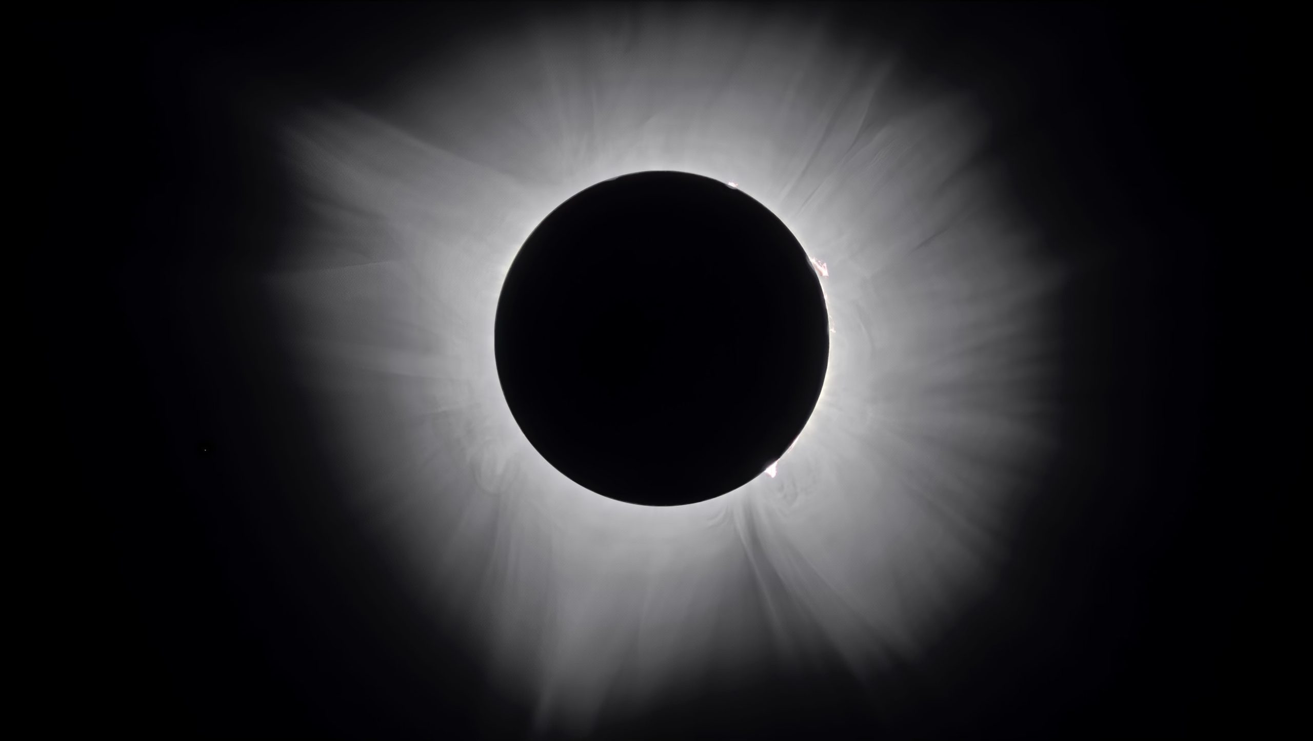 2024_Total_Solar_Eclipse_Corona