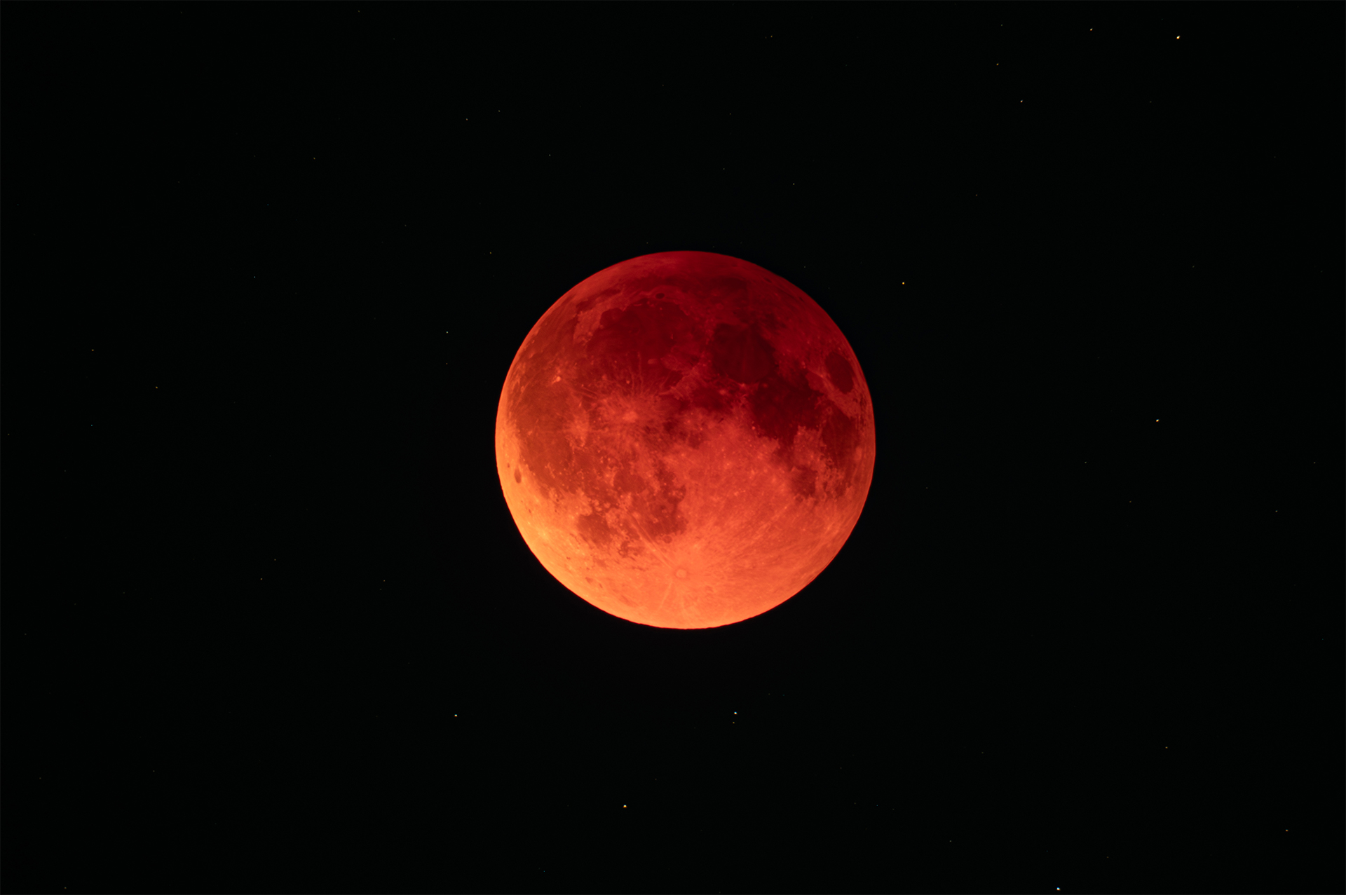 Zaćmienie Księżyca 07.09.2025