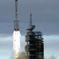 Start rakiety Długi Marsz F2 z Fei Junlongiem i Nie Haishengiem