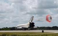 Lądowanie promu kosmicznego Endeavour (STS-118)