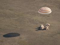 Lądowanie Sojuza TMA-20