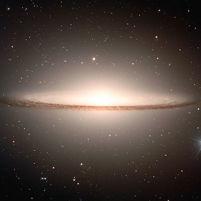 Galaktyka Sombrero (2)