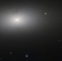 Galaktyka eliptyczna NGC 2768